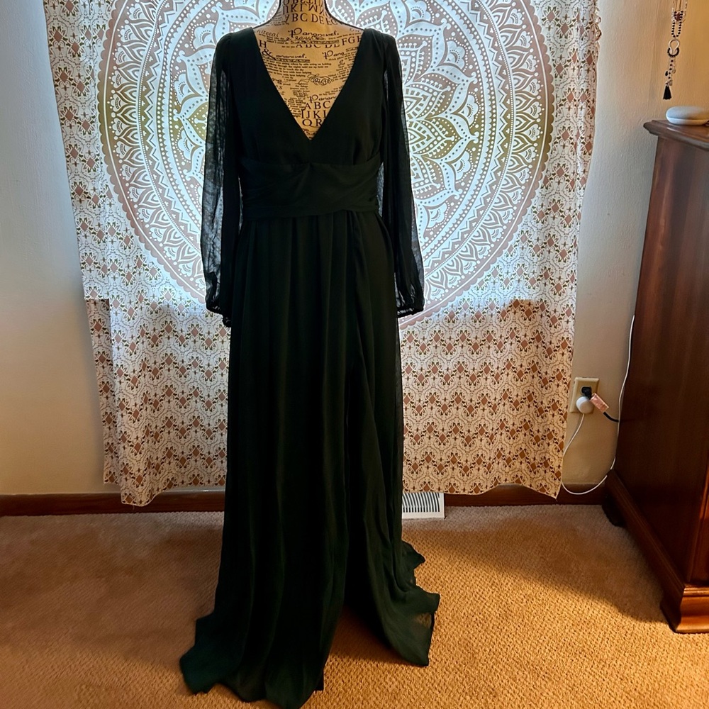 Lulus Forest Green Maxi Dress | Long Sleeve Deep V Open Back | Size M